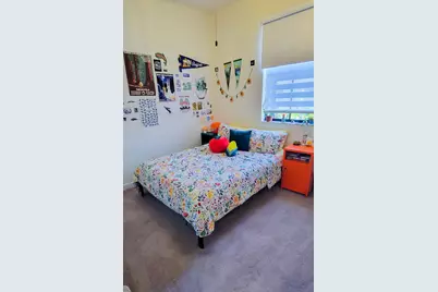 10902 W 33rd Way, Hialeah, FL 33018 - Photo 19