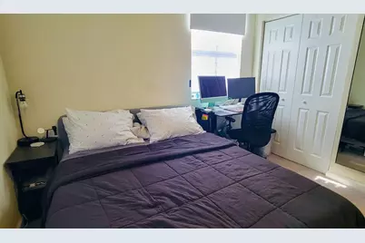 10902 W 33rd Way, Hialeah, FL 33018 - Photo 35