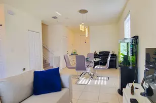 10902 W 33rd Way, Hialeah, FL 33018 - Photo 11