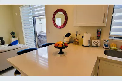 10902 W 33rd Way, Hialeah, FL 33018 - Photo 77