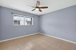 423 Pine Tree Ct, Atlantis, FL 33462 - Photo 13