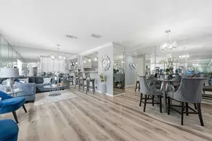 924 Sarazen Dr, West Palm Beach, FL 33413 - Photo 3