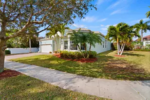 11460 SW Waldorf Ct, Port Saint Lucie, FL 34987 - Photo 3