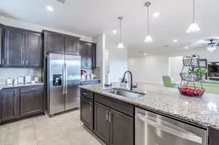 744 SE Villandry Way, Port Saint Lucie, FL 34983 - Photo 33