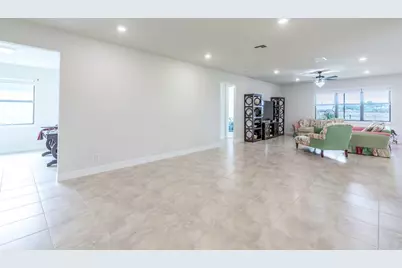 744 SE Villandry Way, Port Saint Lucie, FL 34983 - Photo 69