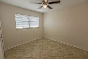 471 SE Lamon Ln, Port Saint Lucie, FL 34983 - Photo 23
