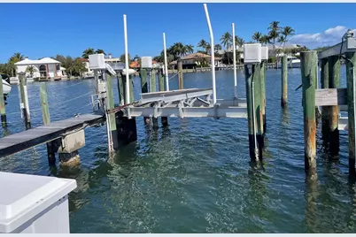 1660 Twelve Oaks Way #106 & 50 Ft Dock W/30k Li, North Palm Beach, FL 33408 - Photo 53