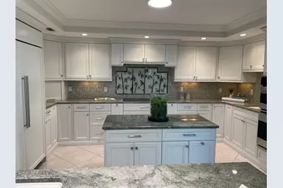 1660 Twelve Oaks Way #106 & 50 Ft Dock W/30k Li, North Palm Beach, FL 33408 - Photo 11