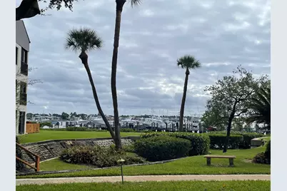 1660 Twelve Oaks Way #106 & 50 Ft Dock W/30k Li, North Palm Beach, FL 33408 - Photo 53