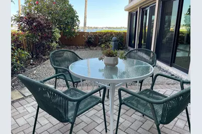 1660 Twelve Oaks Way #106 & 50 Ft Dock W/30k Li, North Palm Beach, FL 33408 - Photo 21