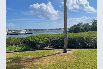 1660 Twelve Oaks Way #106 & 50 Ft Dock W/30k Li, North Palm Beach, FL 33408 - Photo 47