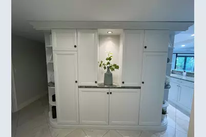 1660 Twelve Oaks Way #106 & 50 Ft Dock W/30k Li, North Palm Beach, FL 33408 - Photo 45