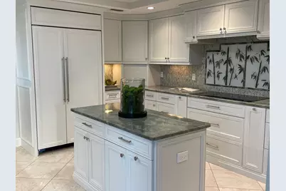 1660 Twelve Oaks Way #106 & 50 Ft Dock W/30k Li, North Palm Beach, FL 33408 - Photo 13