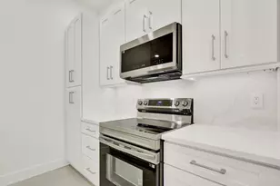 2601 NW 7th St, Boynton Beach, FL 33426 - Photo 11