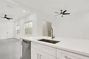 2601 NW 7th St, Boynton Beach, FL 33426 - Photo 13