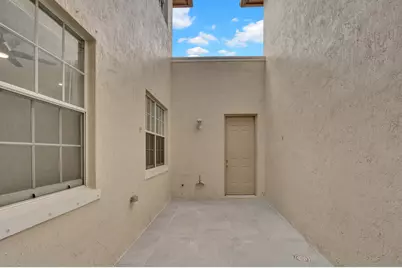 2601 NW 7th Street #2601, Boynton Beach, FL 33426 - Photo 25
