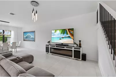 17222 Blue Bayou Drive, Boca Raton, FL 33496 - Photo 9