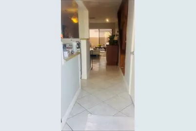 139 Sparrow Drive #2c, Royal Palm Beach, FL 33411 - Photo 3