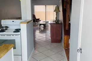 139 Sparrow Dr, Royal Palm Beach, FL 33411 - Photo 3