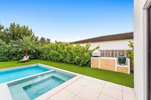 312 NE 210th Way, Miami, FL 33179 - Photo 31