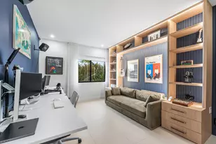 312 NE 210th Way, Miami, FL 33179 - Photo 43