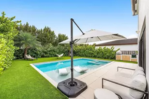 312 NE 210th Way, Miami, FL 33179 - Photo 53