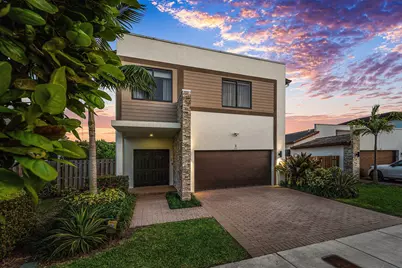 312 NE 210th Way, Miami, FL 33179 - Photo 55