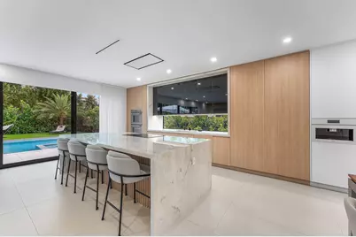 312 NE 210th Way, Miami, FL 33179 - Photo 13