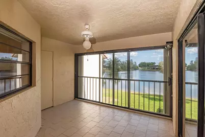 5829 Parkwalk Drive, Boynton Beach, FL 33472 - Photo 9