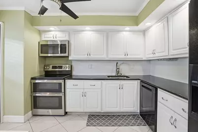 1629 Riverview Road #117, Deerfield Beach, FL 33441 - Photo 3