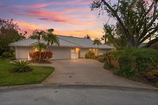 6061 SE Medinah Ln, Stuart, FL 34997 - Photo 1