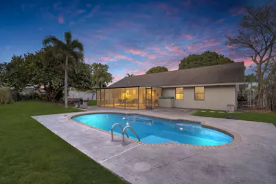 26 Cedar Circle, Boynton Beach, FL 33436 - Photo 3