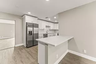 2691 Rockcrest Ct, West Palm Beach, FL 33415 - Photo 7