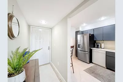 150 Lake Nancy Lane #419, West Palm Beach, FL 33411 - Photo 5