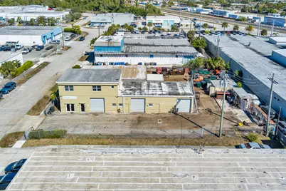 109 Reed Road, Lake Park, FL 33403 - Photo 39