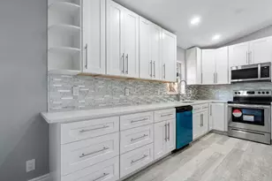 5213 Blueberry Hill Ave, Lake Worth, FL 33463 - Photo 5