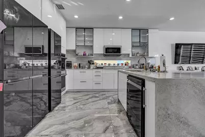 15643 Messina Isle Court, Delray Beach, FL 33446 - Photo 11