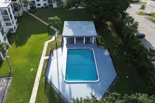 9235 SW 8th St, Boca Raton, FL 33428 - Photo 3