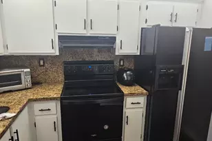 9235 SW 8th St, Boca Raton, FL 33428 - Photo 13