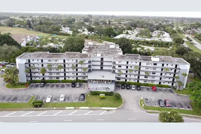 9235 SW 8th Street #202, Boca Raton, FL 33428 - Photo 5