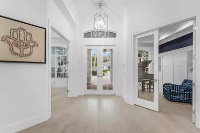 132 Pembroke Drive, Palm Beach Gardens, FL 33418 - Photo 5