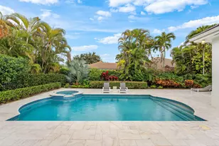 132 Pembroke Dr, Palm Beach Gardens, FL 33418 - Photo 45