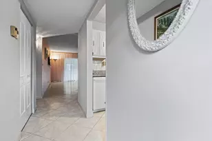 250 NE 20th St, Boca Raton, FL 33431 - Photo 7