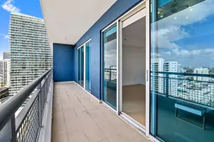 60 SW 13th St, Miami, FL 33130 - Photo 11