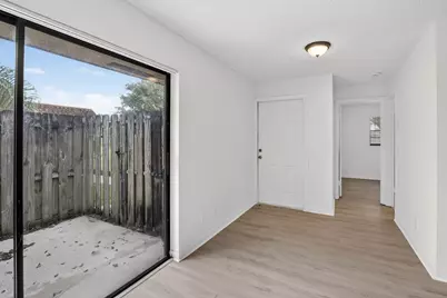 4987 NW 95th Avenue #6d, Sunrise, FL 33351 - Photo 7