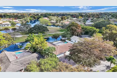 1380 NW 93rd Terrace, Plantation, FL 33322 - Photo 3