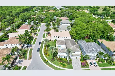 6766 Royal Orchid Circle, Delray Beach, FL 33446 - Photo 9