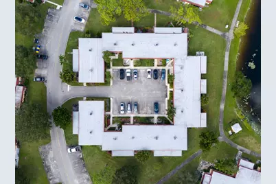 737 Nantucket Circle #B, Lake Worth, FL 33467 - Photo 29