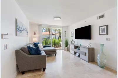 1205 Villa Lane #1205, Boynton Beach, FL 33435 - Photo 3