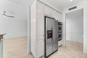 550 SE Mizner Blvd, Boca Raton, FL 33432 - Photo 9